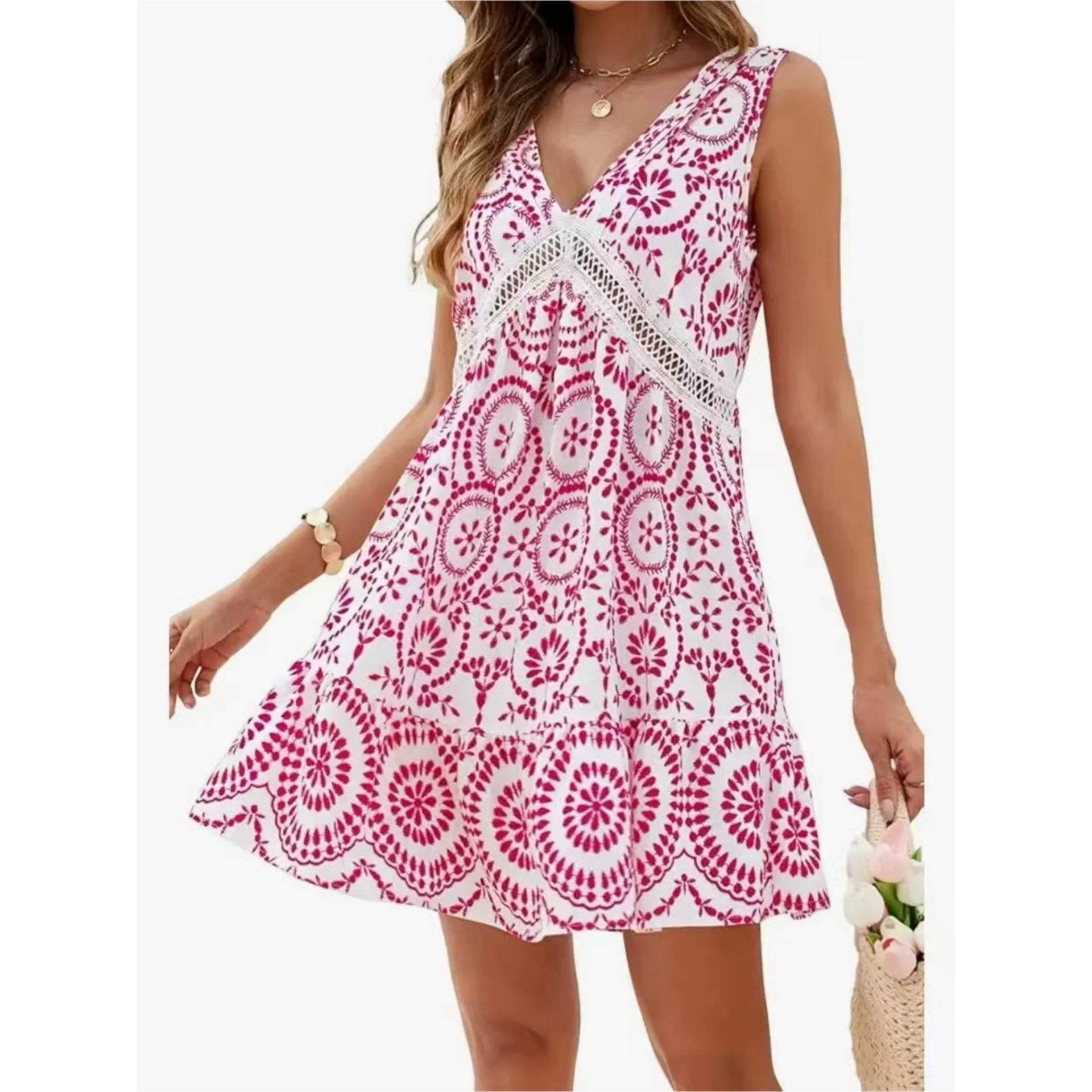 Women's Elegant Printed Hollow Lace Dress V-neck sleeveless dress by the pool.