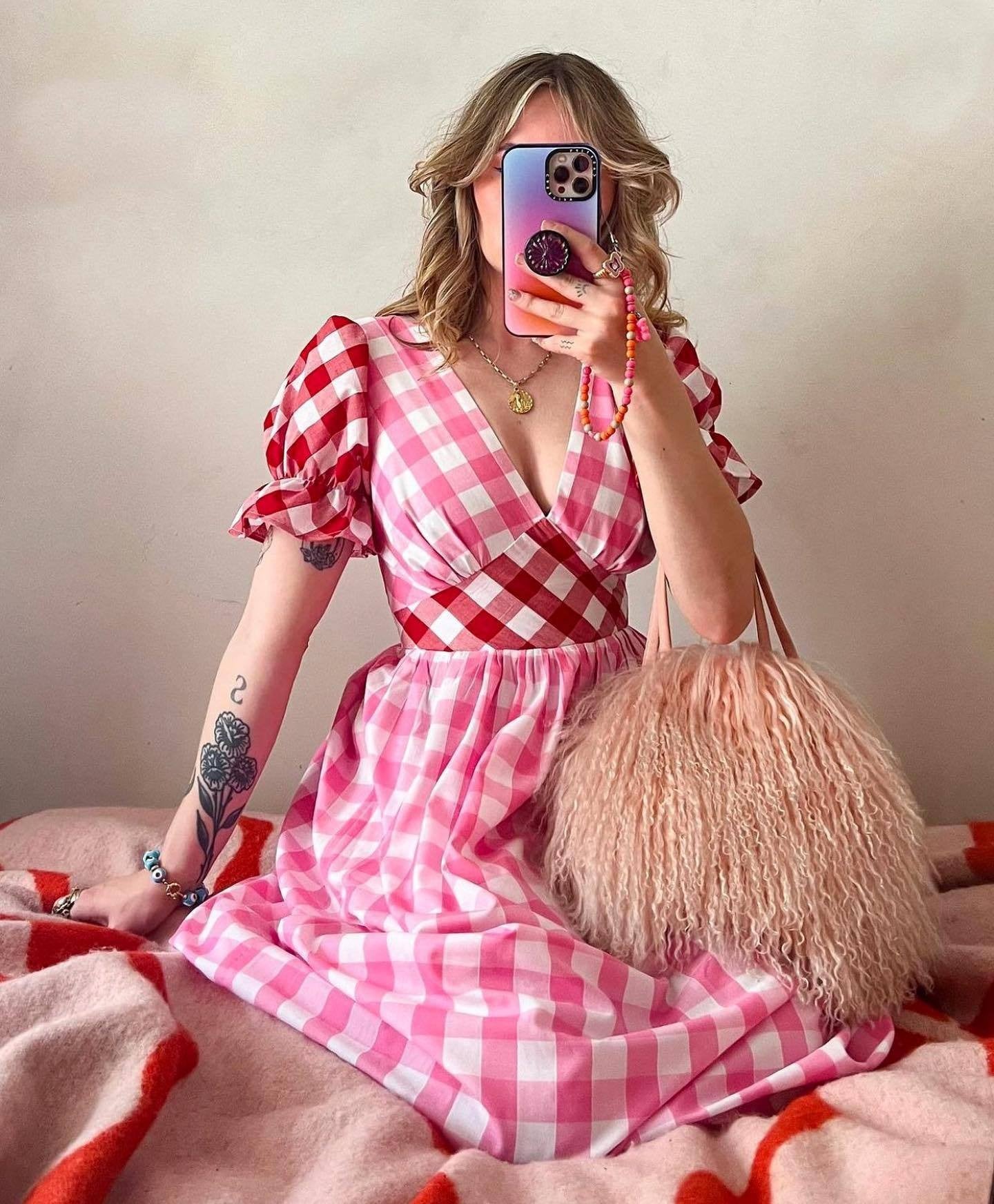 New Design-Driven Niche Summer Thin Plaid V-Neck Dress