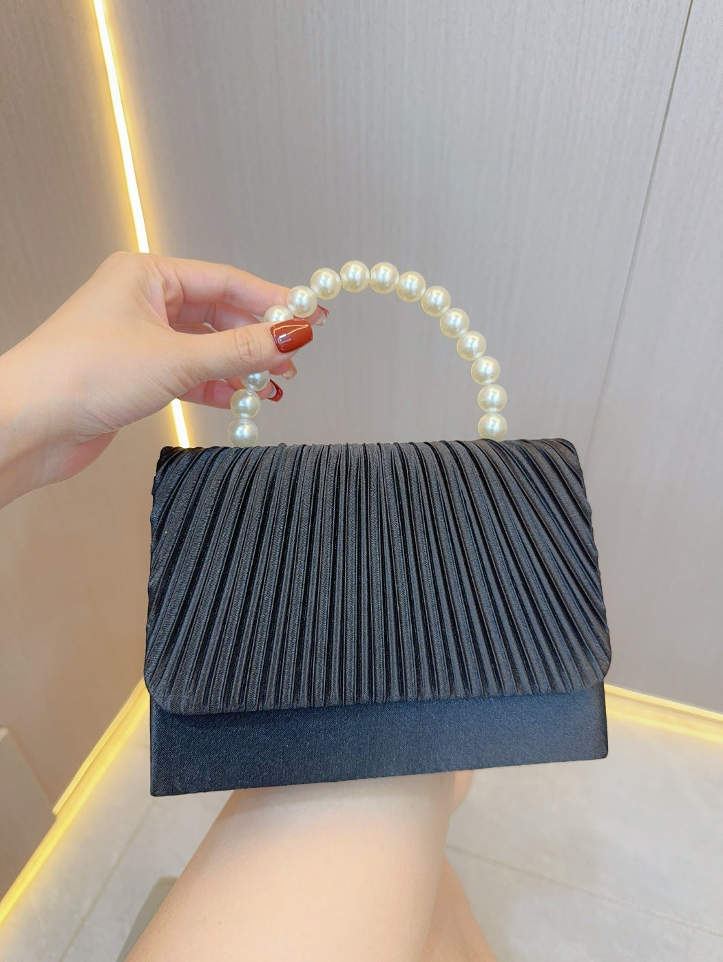 Women's Elegant Pleated Evening Bag