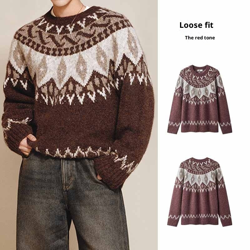 Men's round neck jacquard Christmas knitted sweater in brown and white with long sleeves and loose fit