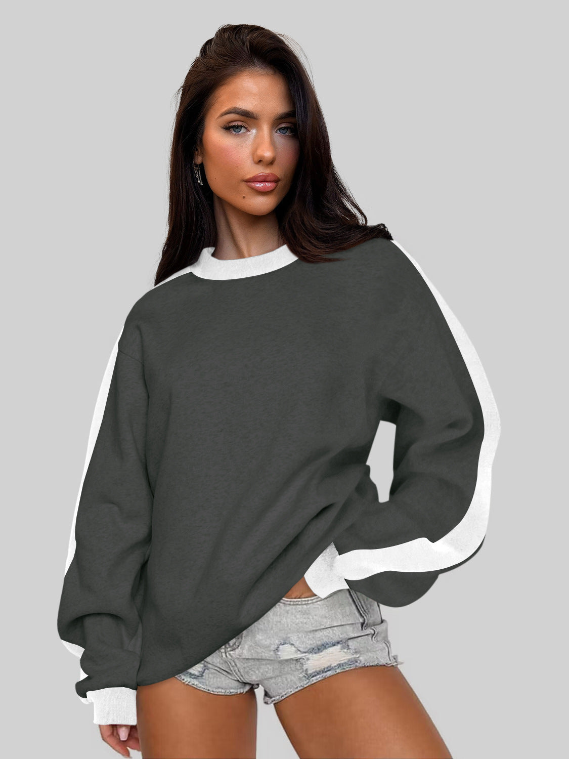 Contrast Color Round Neck Long Sleeve Women’s Sweatshirt