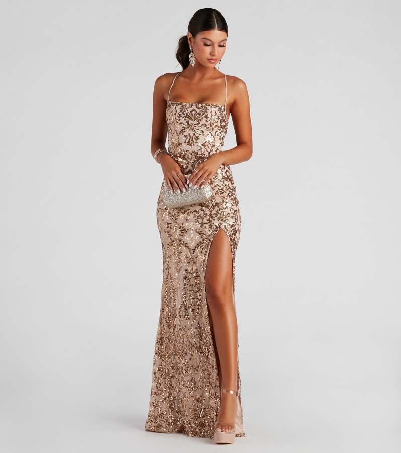 Women’s Sleeveless Floor-Length Sequinned Evening Dress