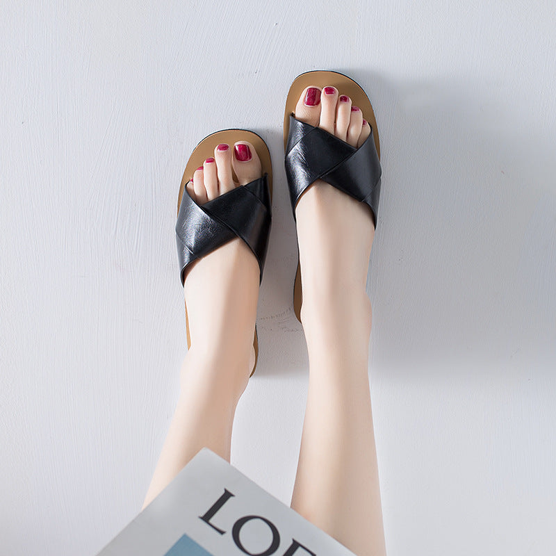 Women’s Flat Heel Sandals in 4 Colors - Wazzi's Wear