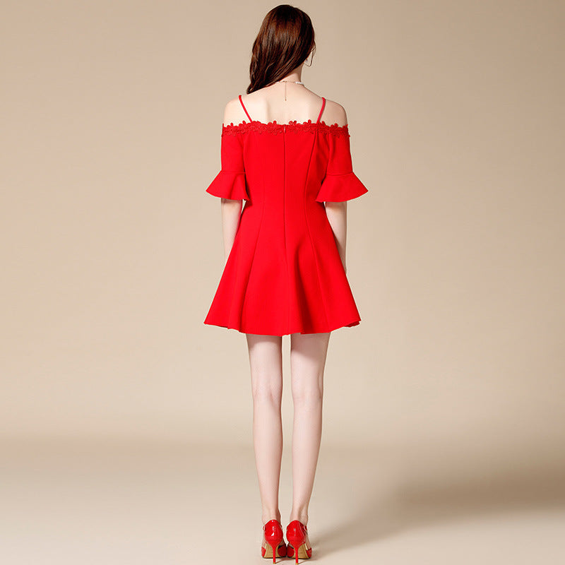 Slimline A-line dress lace strapless off-the-shoulder dress