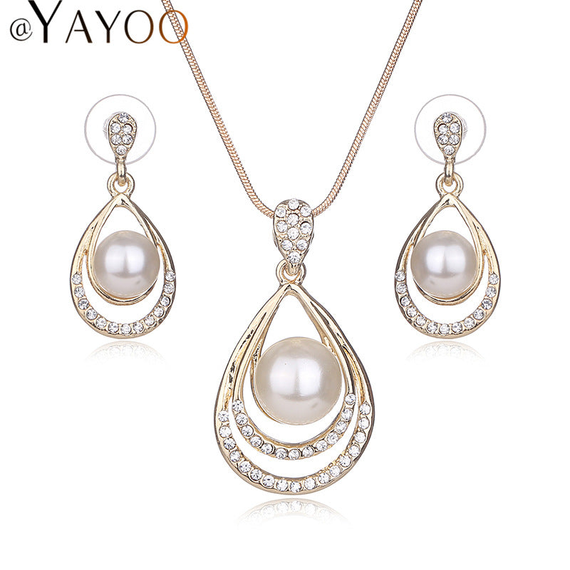 Women’s Pearl Earrings and Necklace Jewelry Set in Gold or Silver - Wazzi's Wear