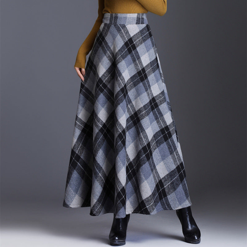 Woolen plaid skirt