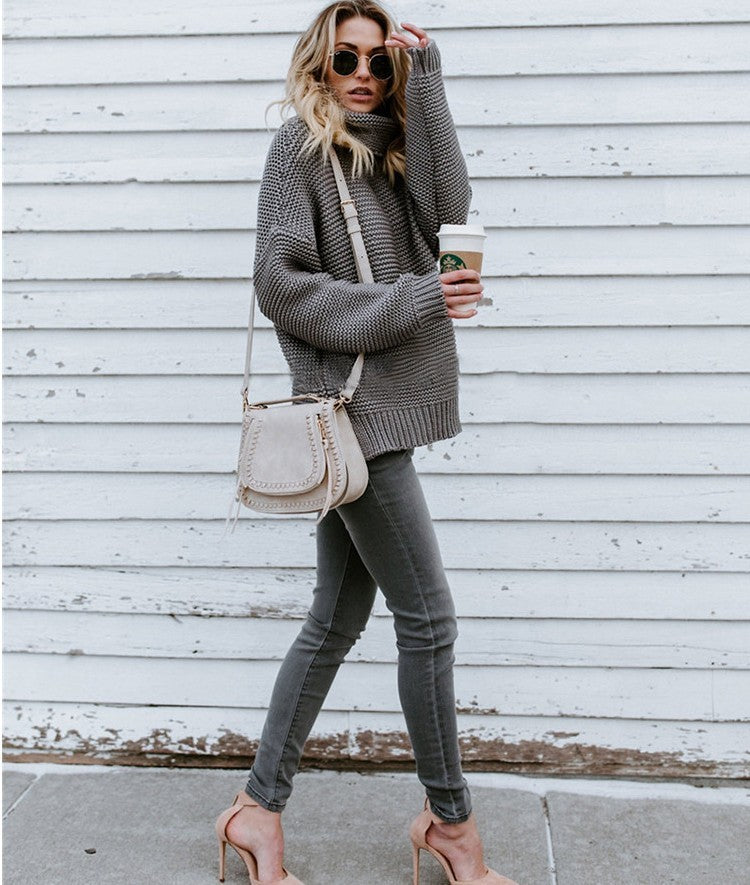 Thick line turtleneck sweater