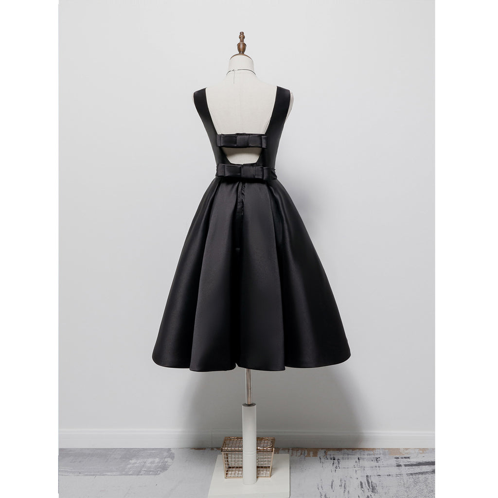 Women’s Black Hepburn Style Elegant Backless Dress S-XXXL - Wazzi's Wear