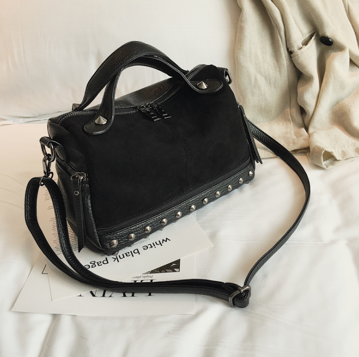 Women’s Zippered Hand Shoulder Bag with Rivets