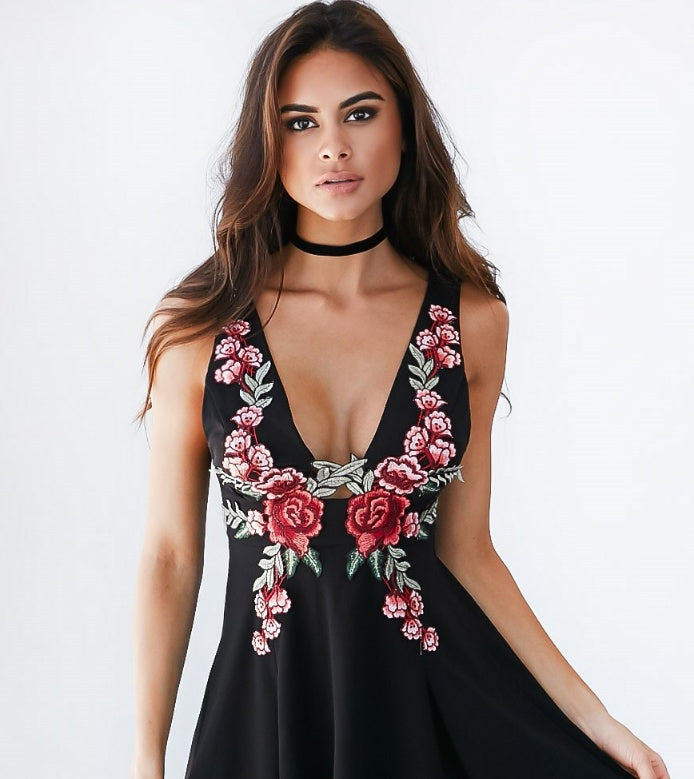 Vintage Embroidered Sexy Deep V Dress