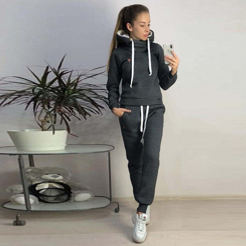 Women’s Solid Colour Fleece-Lined Sweatsuit