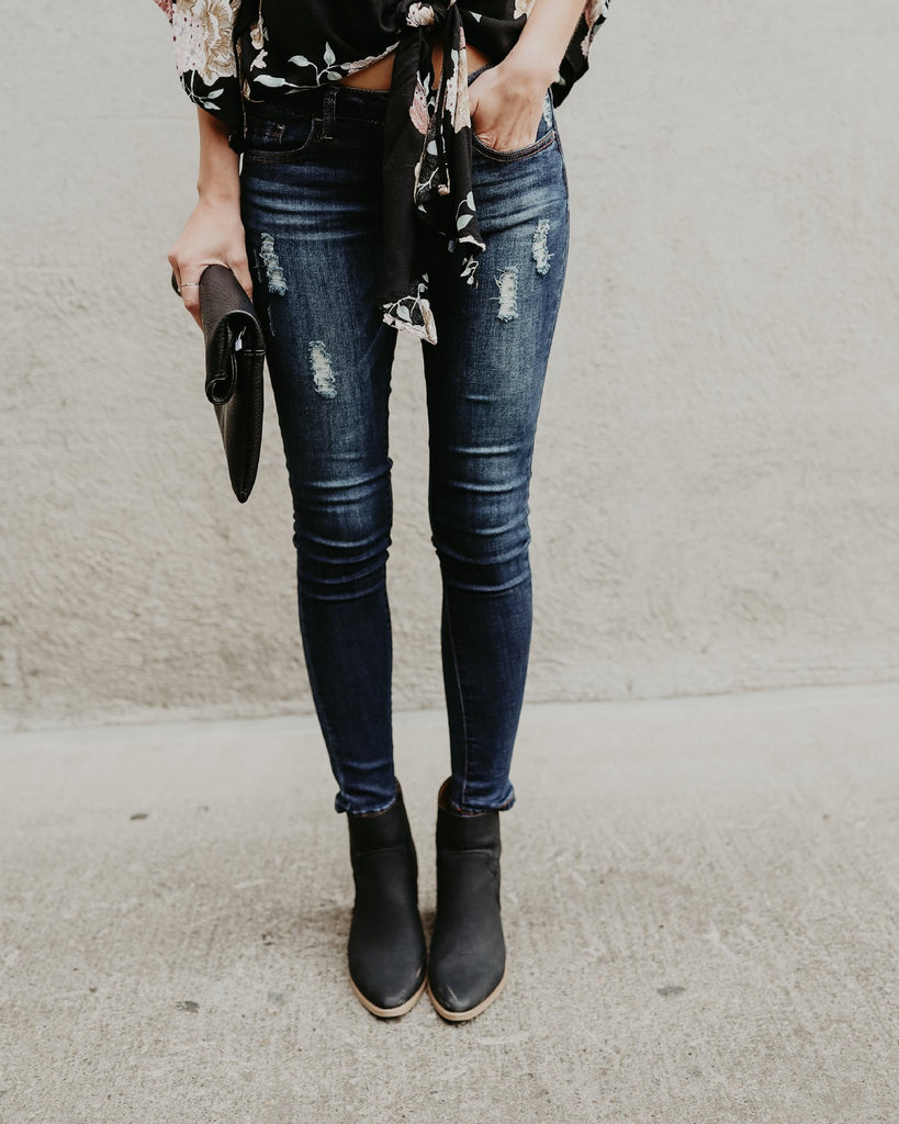 Women’s Ripped Denim Slim Fit Jeans Waist 28-32 - Wazzi's Wear