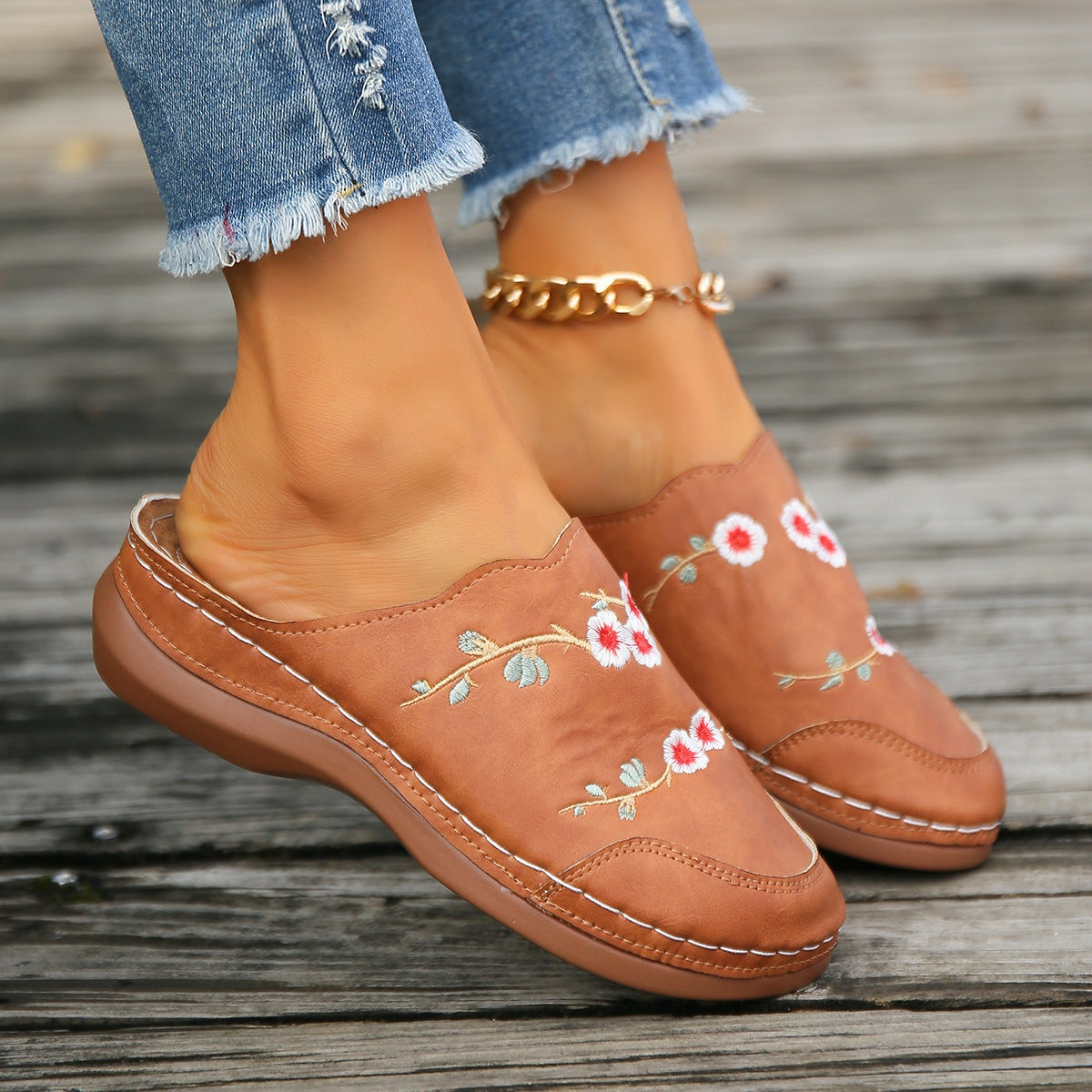 Embroidered Closed Toe Slip On Shoes