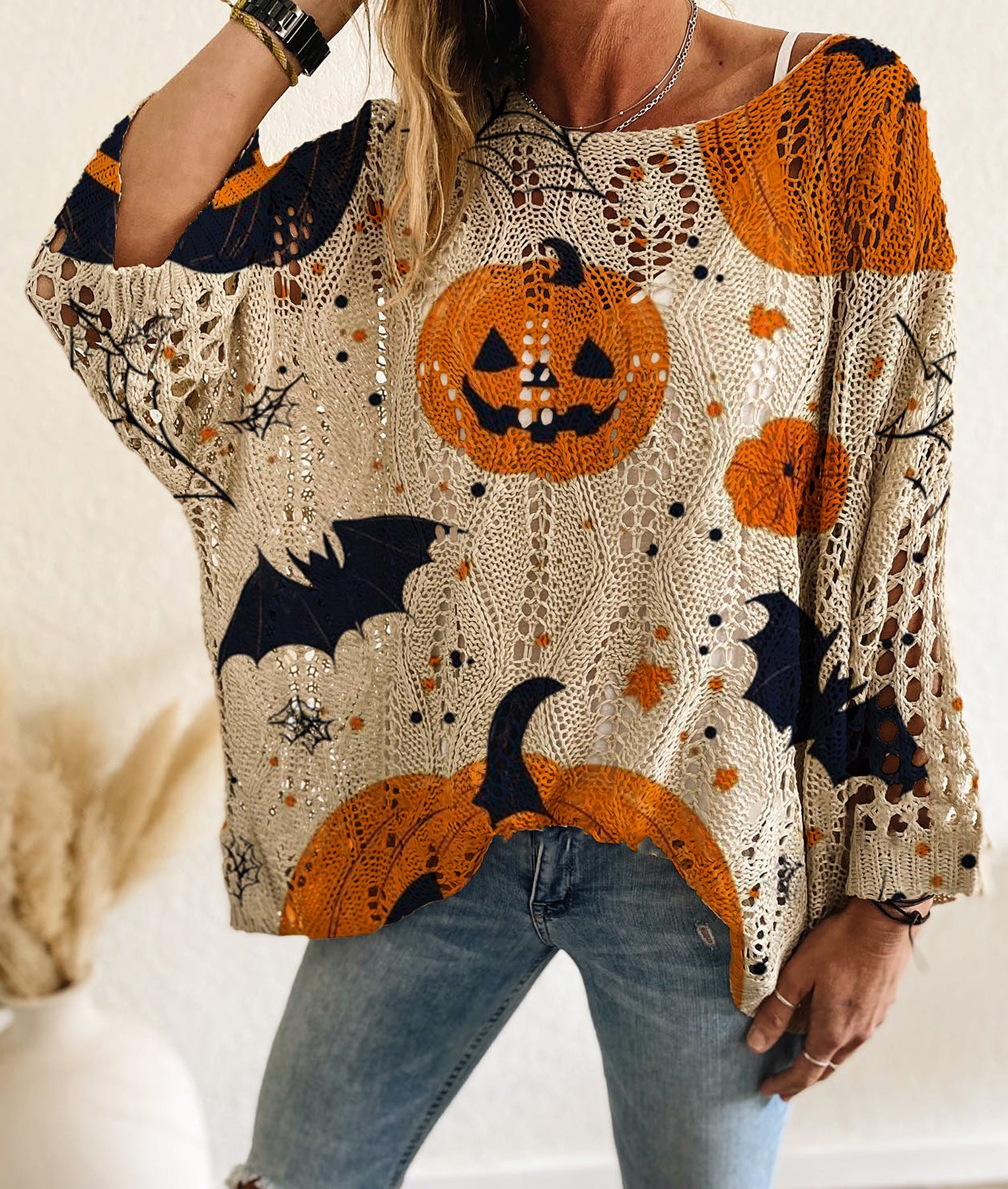 Four Seasons Off-neck Diamond Hollow Batwing Long Sleeve