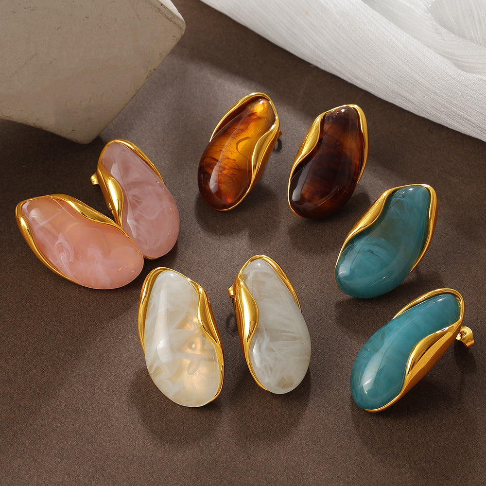Retro Irregular Amber Powder-white-blue Gradient Gold-edge Earrings With Gold Trim - Non-fading, 18K Gold Plated, Unique Ear Jewelry For The Fashion-forward.