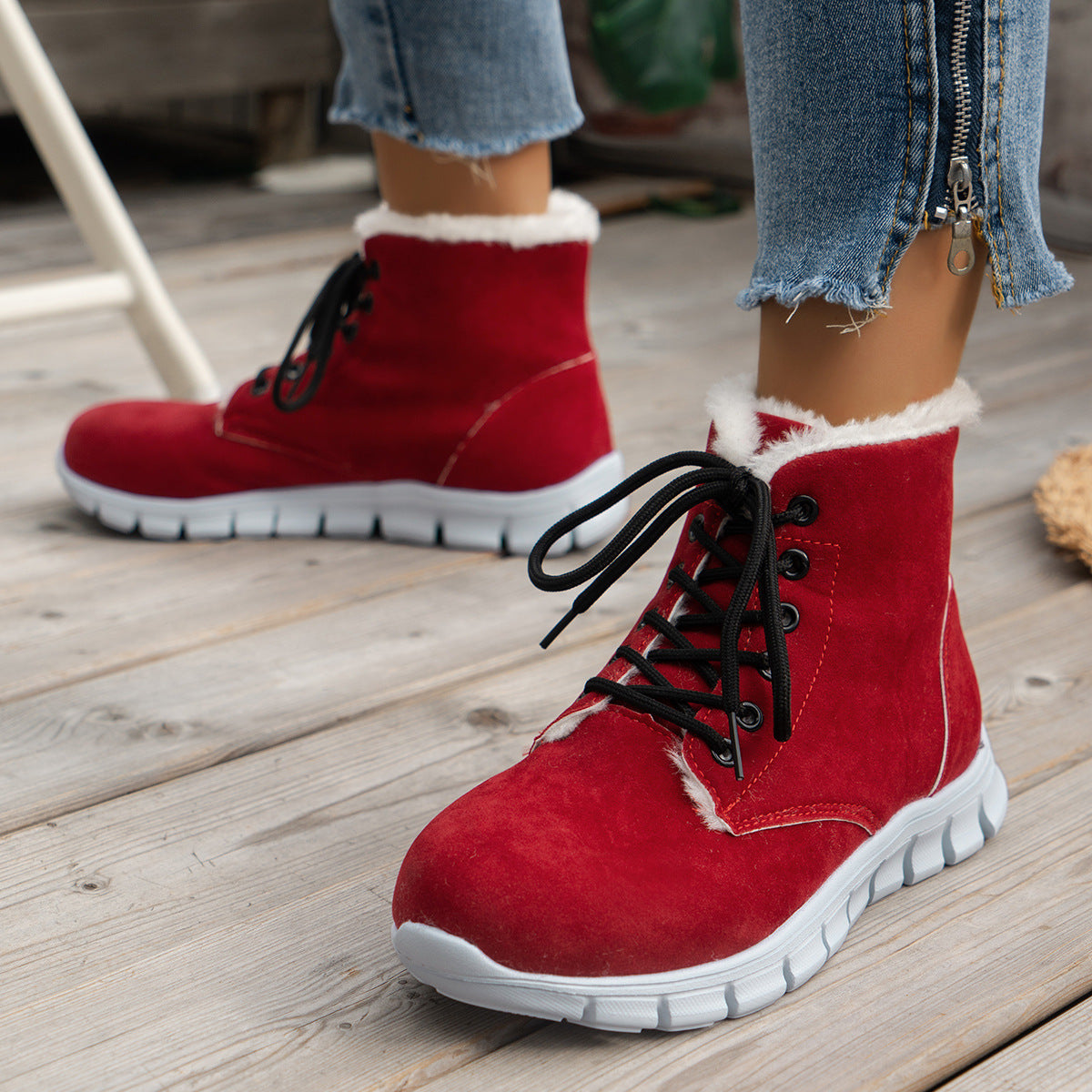 Women's Lace-Up Flat Sole Plush Ankle Boots