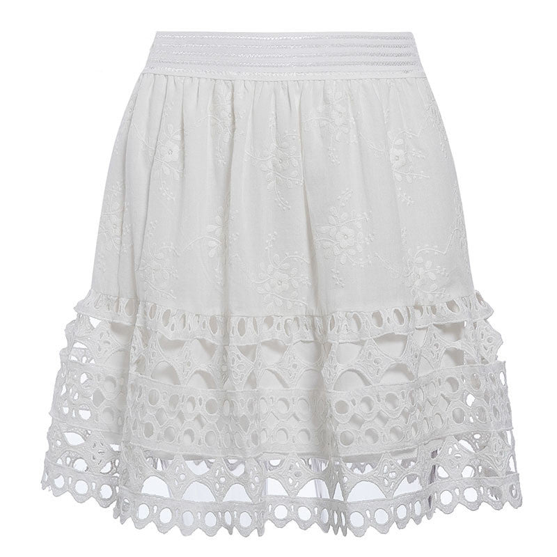 Short A-line embroidered floral skirt