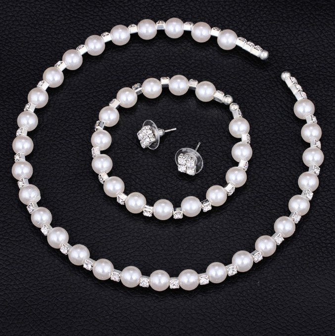Women’s Pearl and Crystal 3-Piece Jewellery Set - Wazzi's Wear
