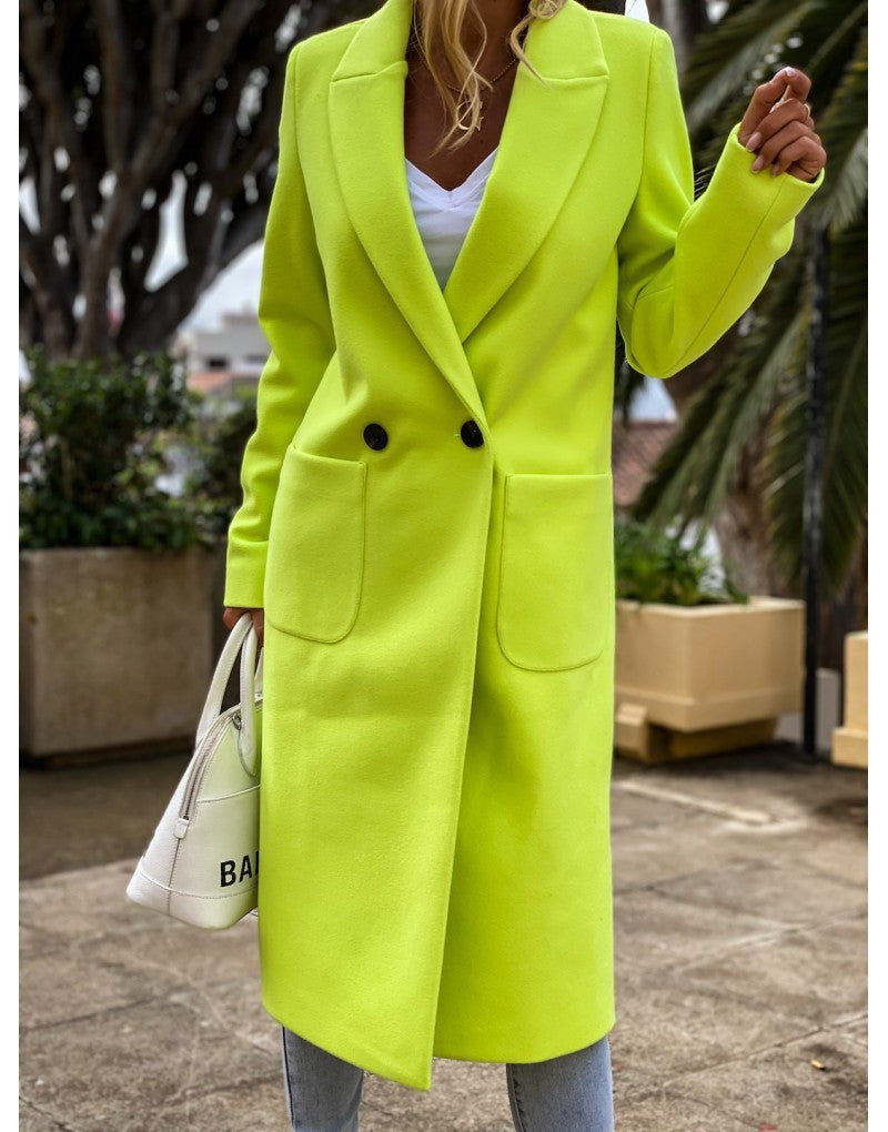 Women’s Wool Coat with Lapel and Pockets