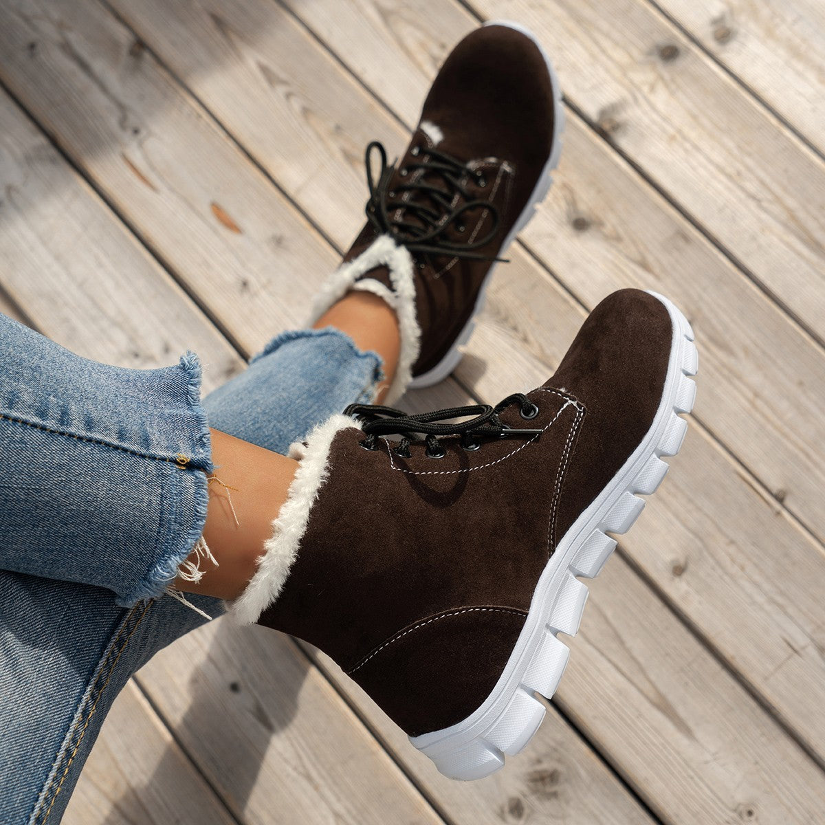 Women's Lace-Up Flat Sole Plush Ankle Boots