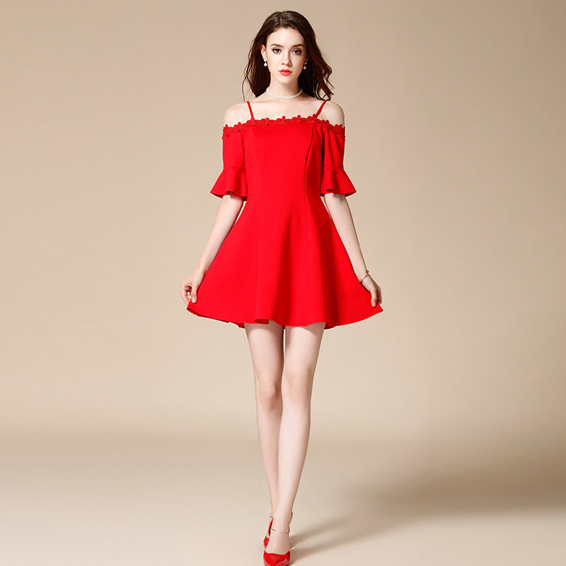 Slimline A-line dress lace strapless off-the-shoulder dress