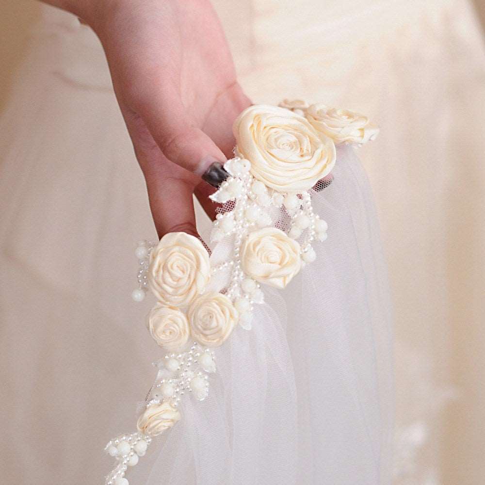 Double-Layer Wedding Veil with Flowers - Wazzi's Wear