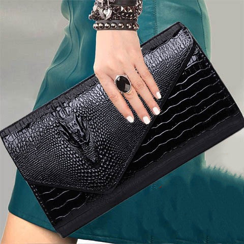 Women's Crocodile Pattern Clutch in 3 Colors - Wazzi's Wear