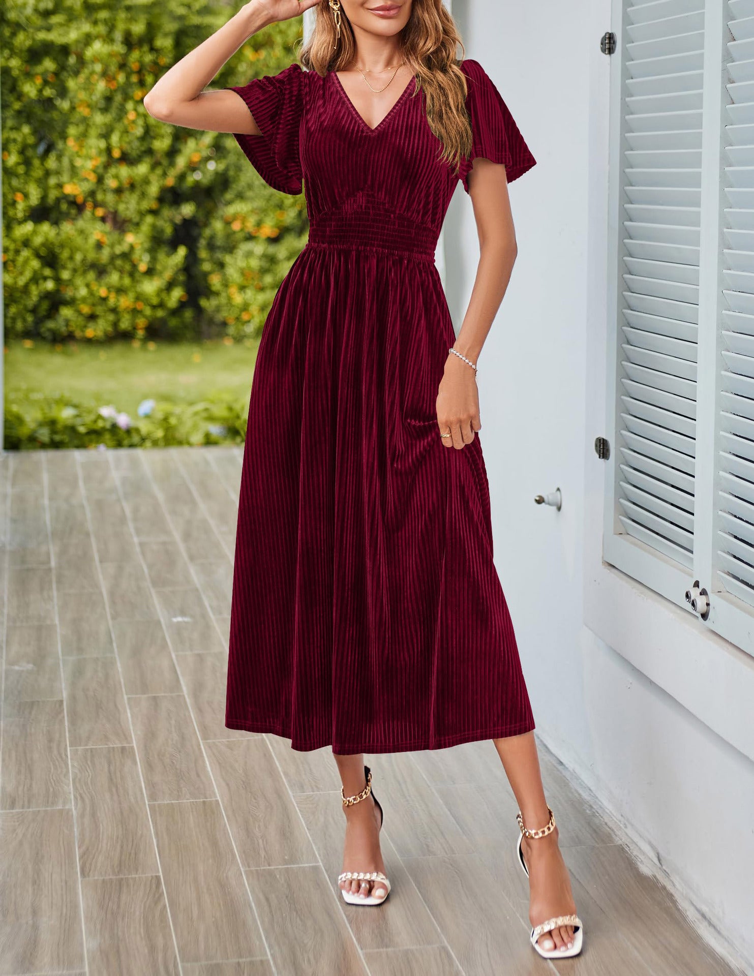 Knitted Short-Sleeve V-Neck Defined-Waist Maxi Dress For Women