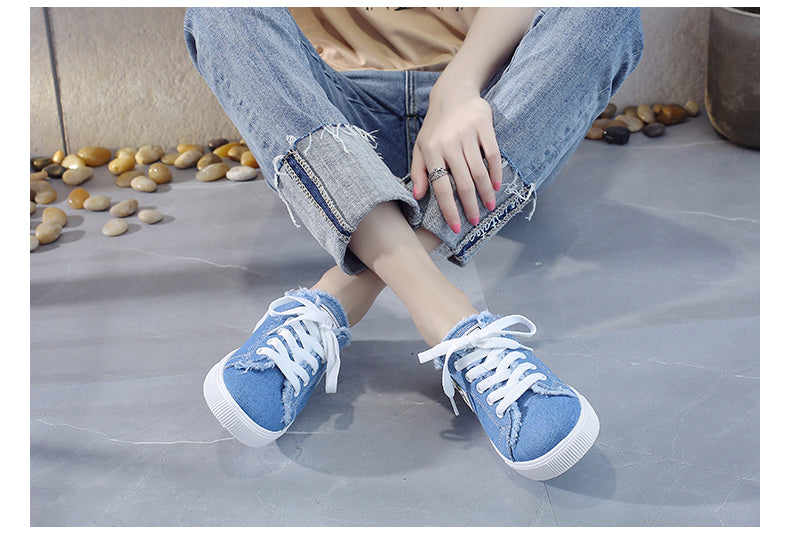 Women’s Slide Canvas Sneakers in 3 Colors