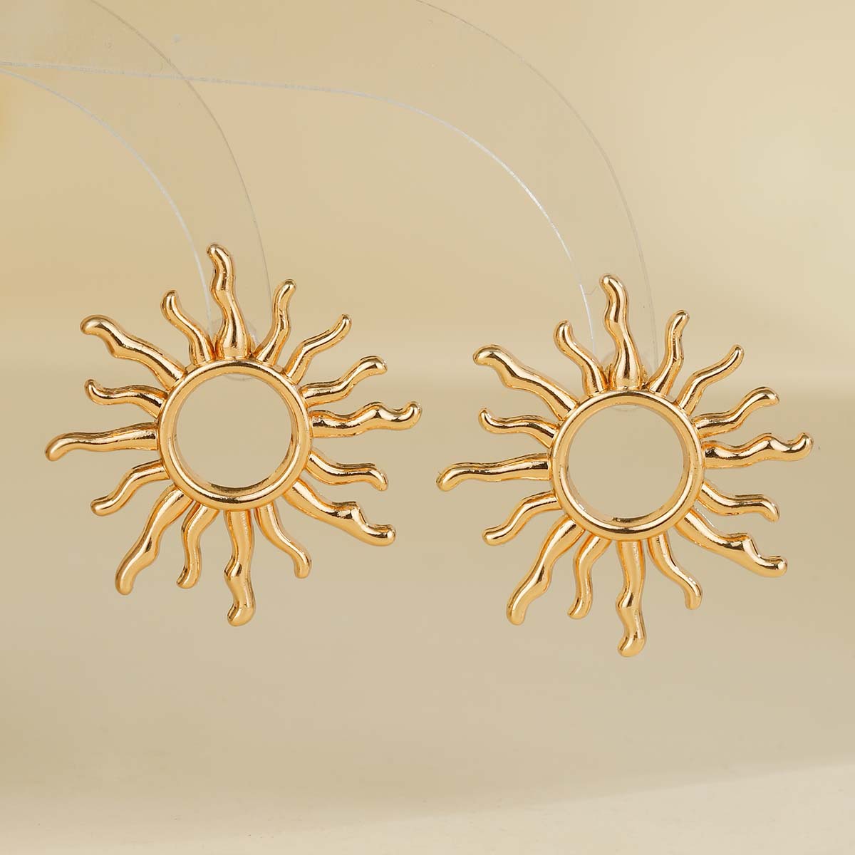 Hot Selling Sunflower Stud Earrings  Stylish High-End Eco-Friendly Alloy Earrings  Cross-Border Personalized Creative Exaggerated Jewelry