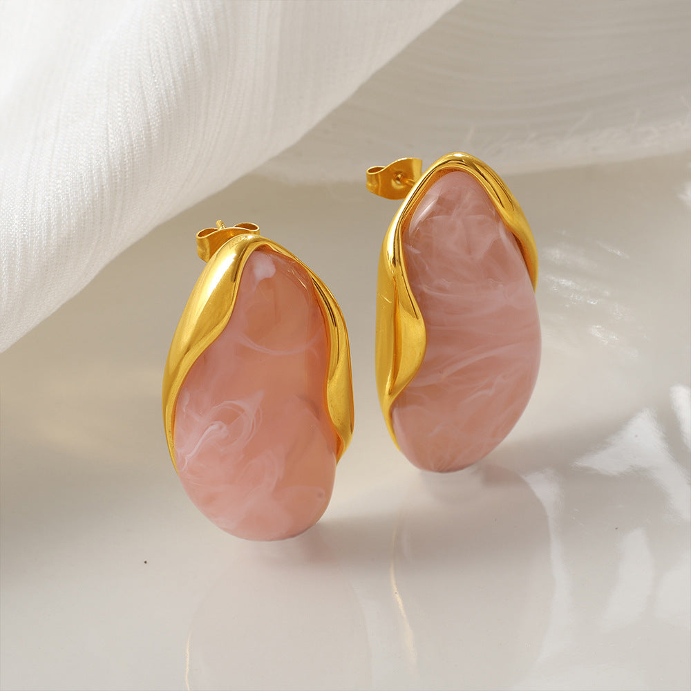 Retro Irregular Amber Powder-white-blue Gradient Gold-edge Earrings With Gold Trim - Non-fading, 18K Gold Plated, Unique Ear Jewelry For The Fashion-forward.