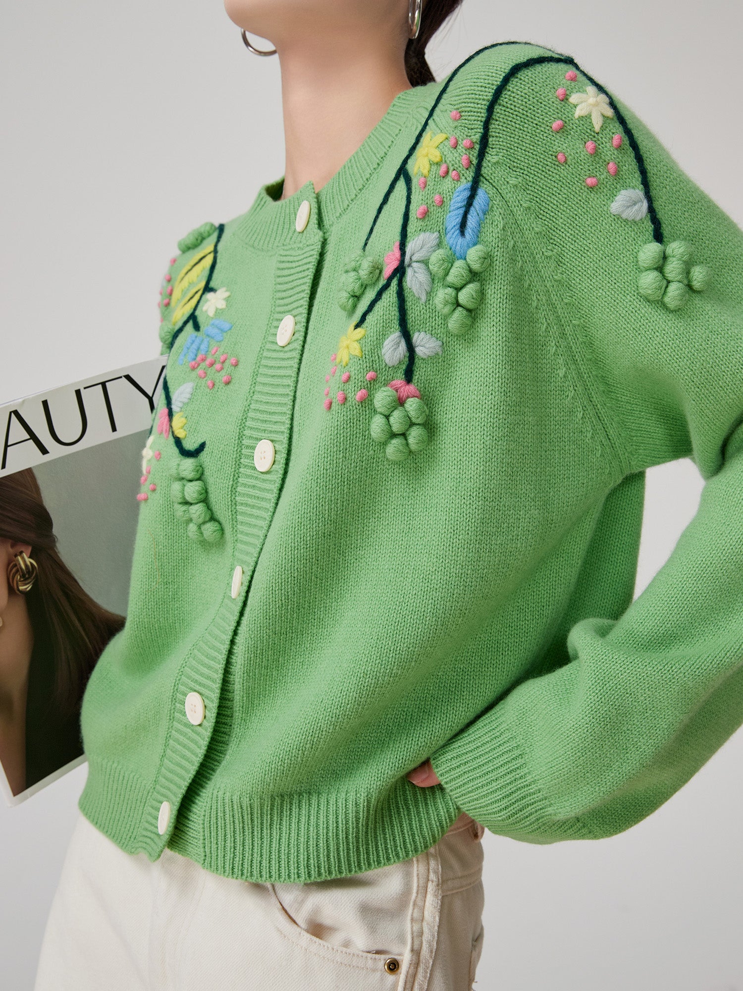 Green Handmade Three-dimensional Embroidered Round Neck Knitted Cardigan For Women