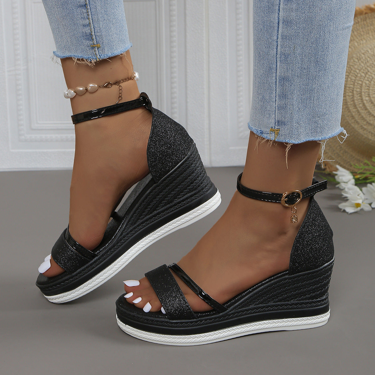 Women's Sparkly Platform Wedge Sandals