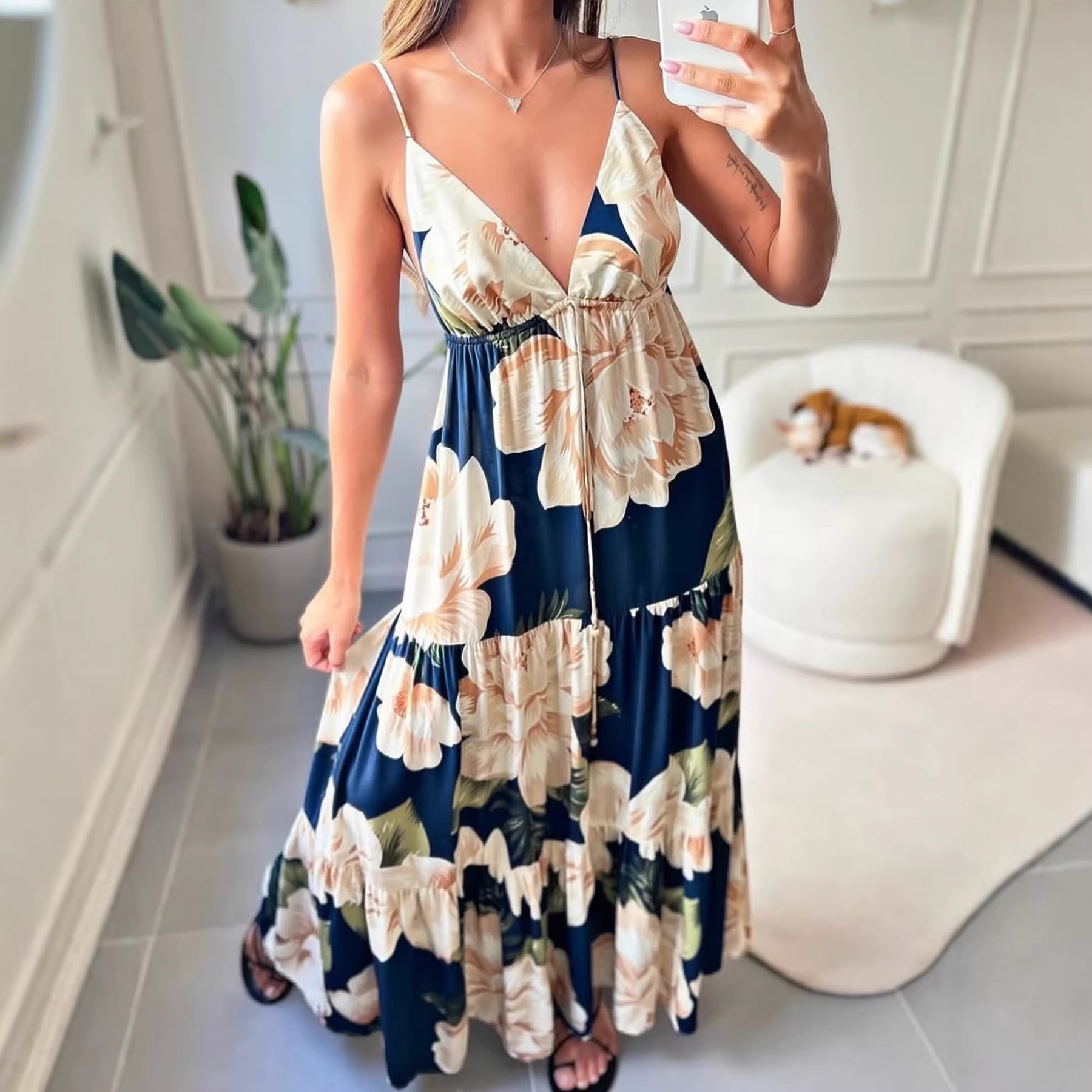 Strapless Waist-cinching Maxi Dress With A Flared Skirt And Floral Print