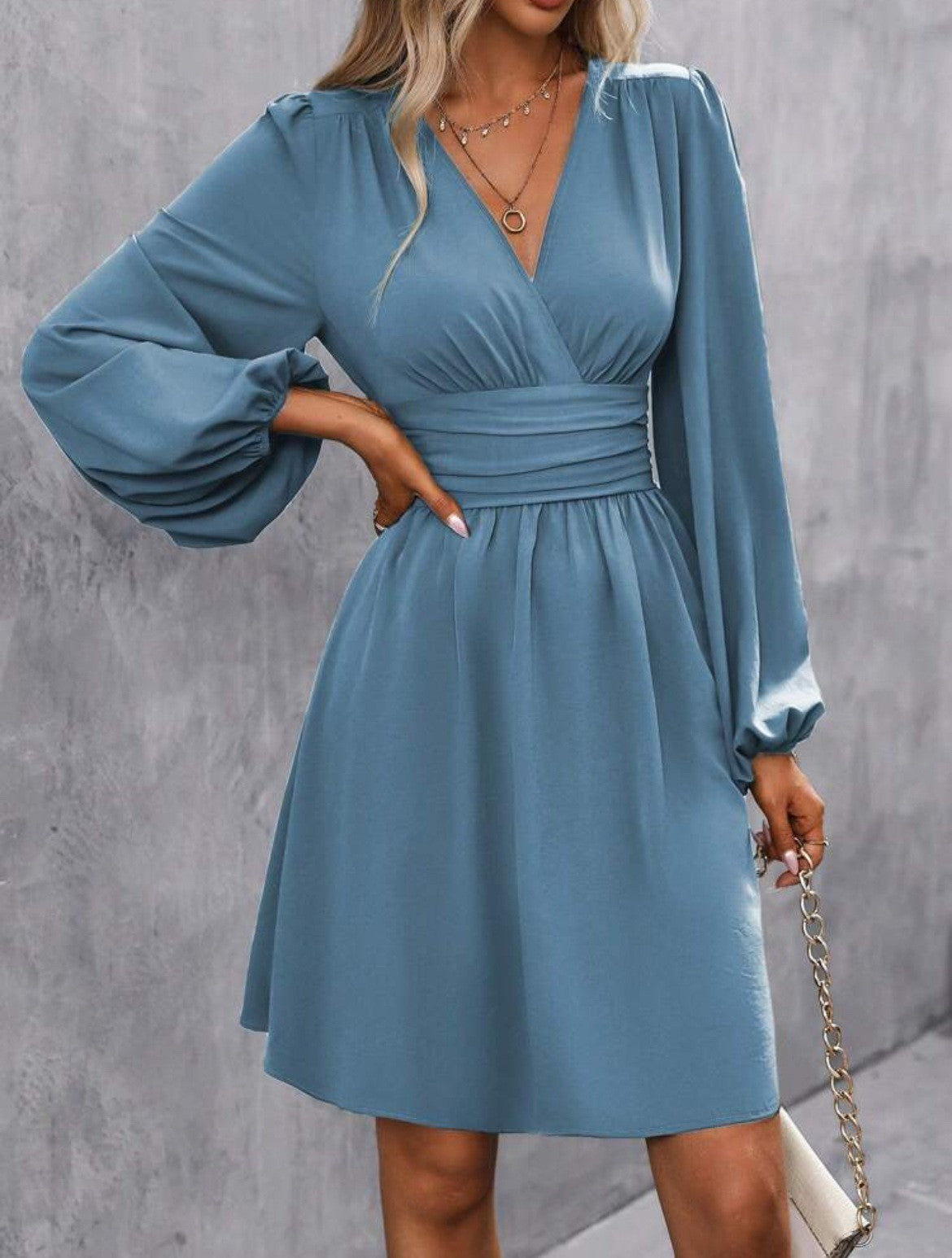 Women’s V-Neck Long Sleeve Midi Dress