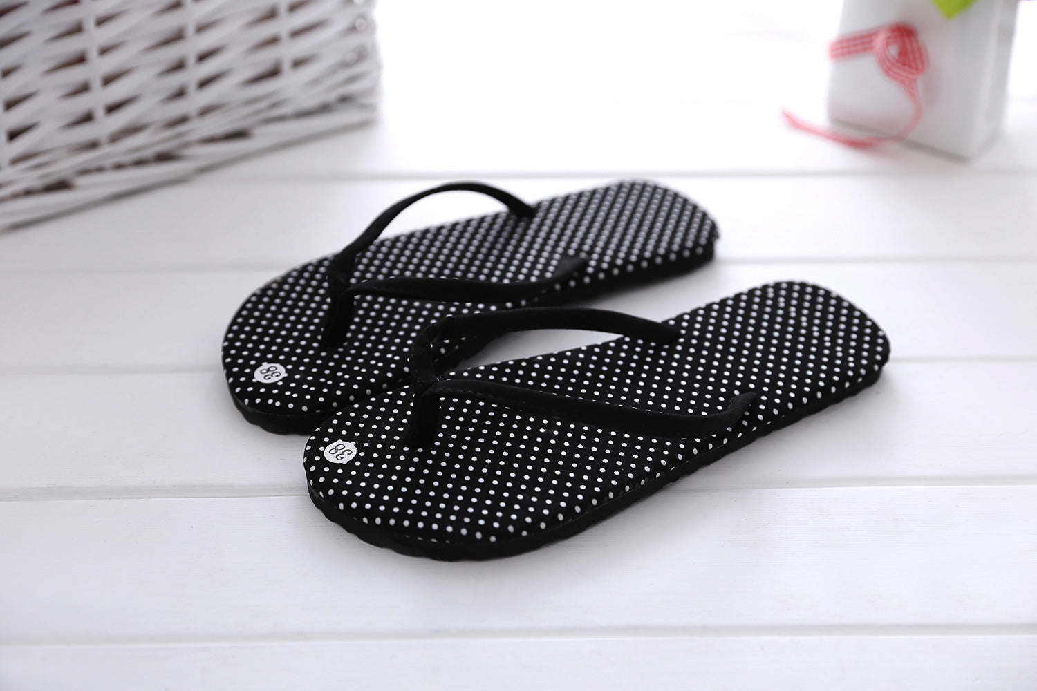 Woman’s Flat Heel Non-Slip Flip-Flops in 4 Colors