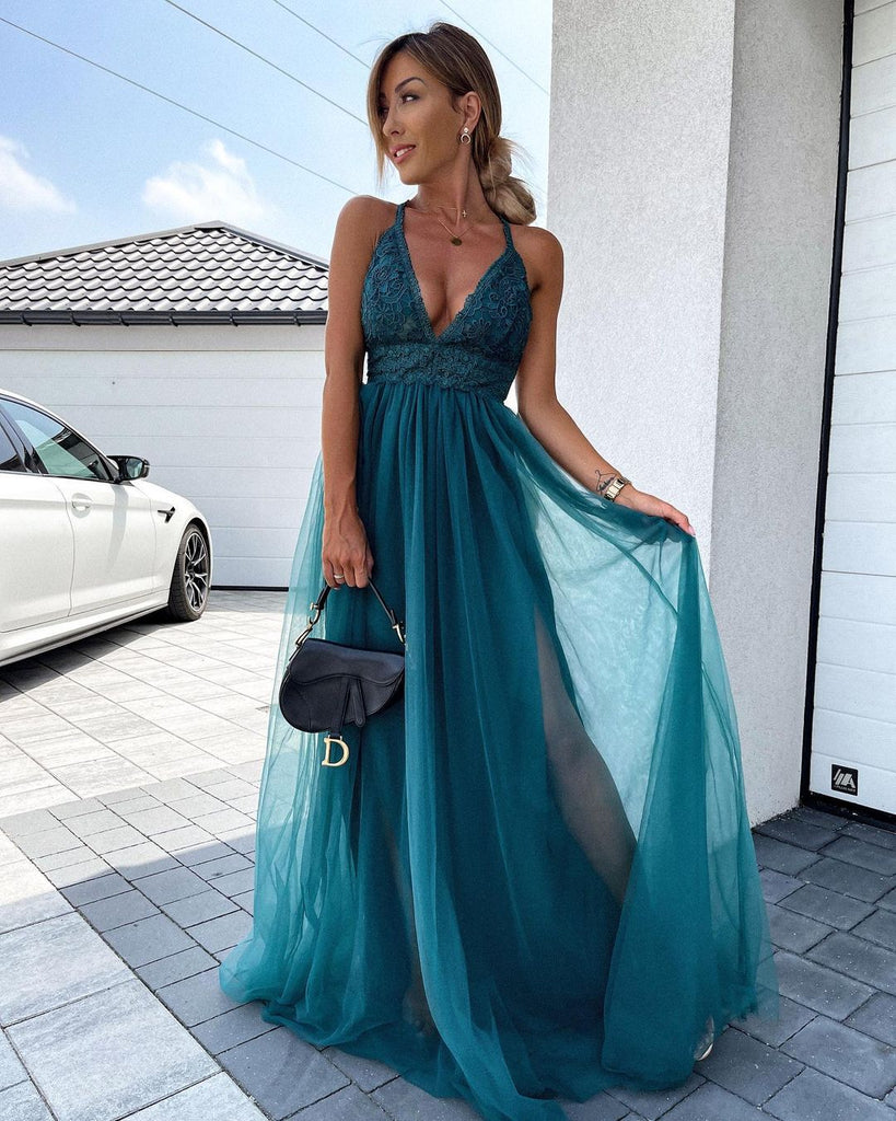Women’s Sleeveless V-Neck Evening Dress with Long Chiffon Skirt in 2 Colors S-XL - Wazzi's Wear