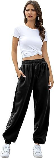 Women's Loose Fit Cuffed Sweatpants with Pockets