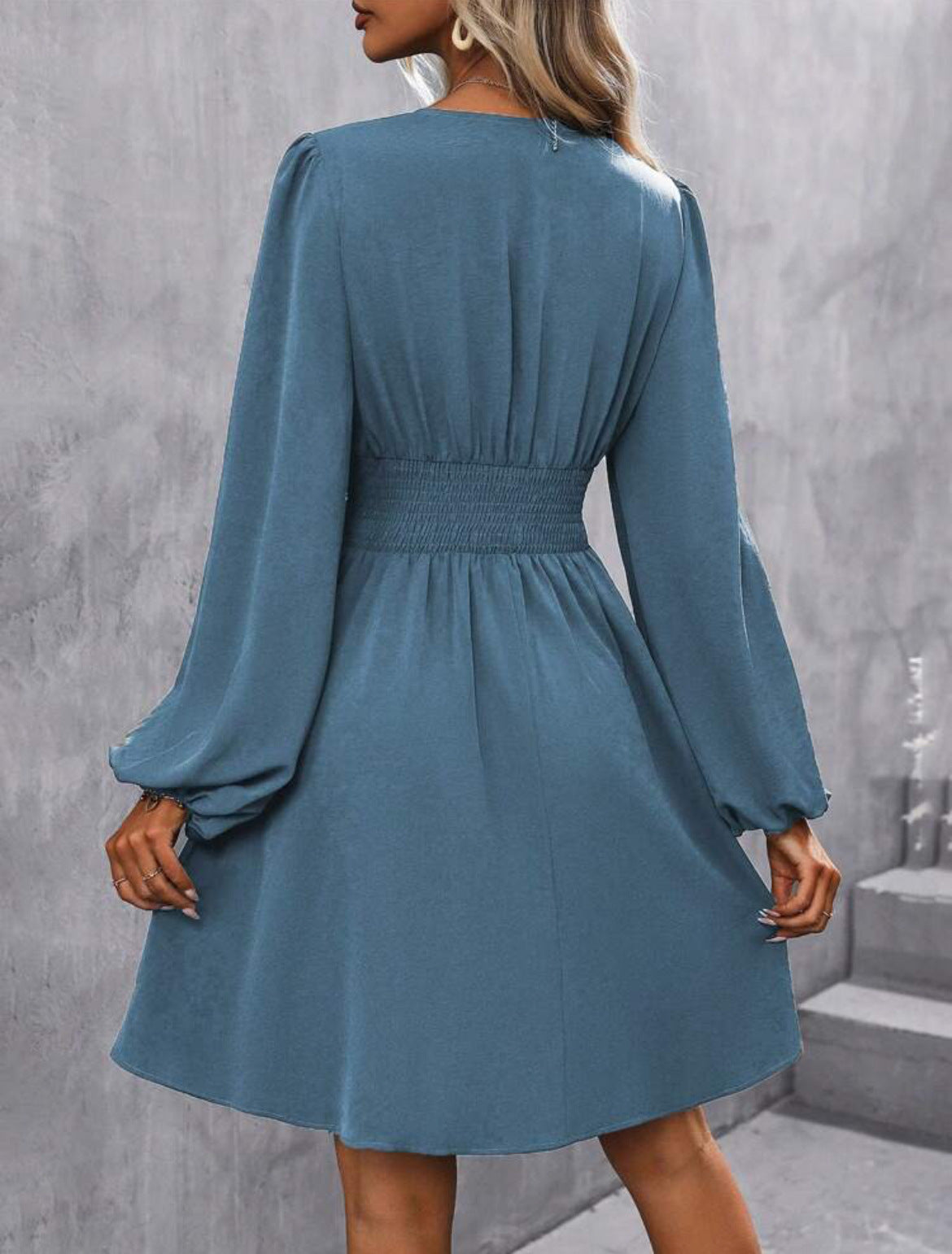 Women’s V-Neck Long Sleeve Midi Dress