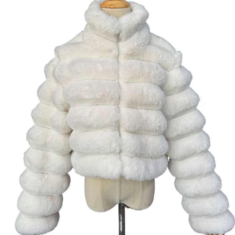 Women's Short Sophisticated Faux Fur Coat