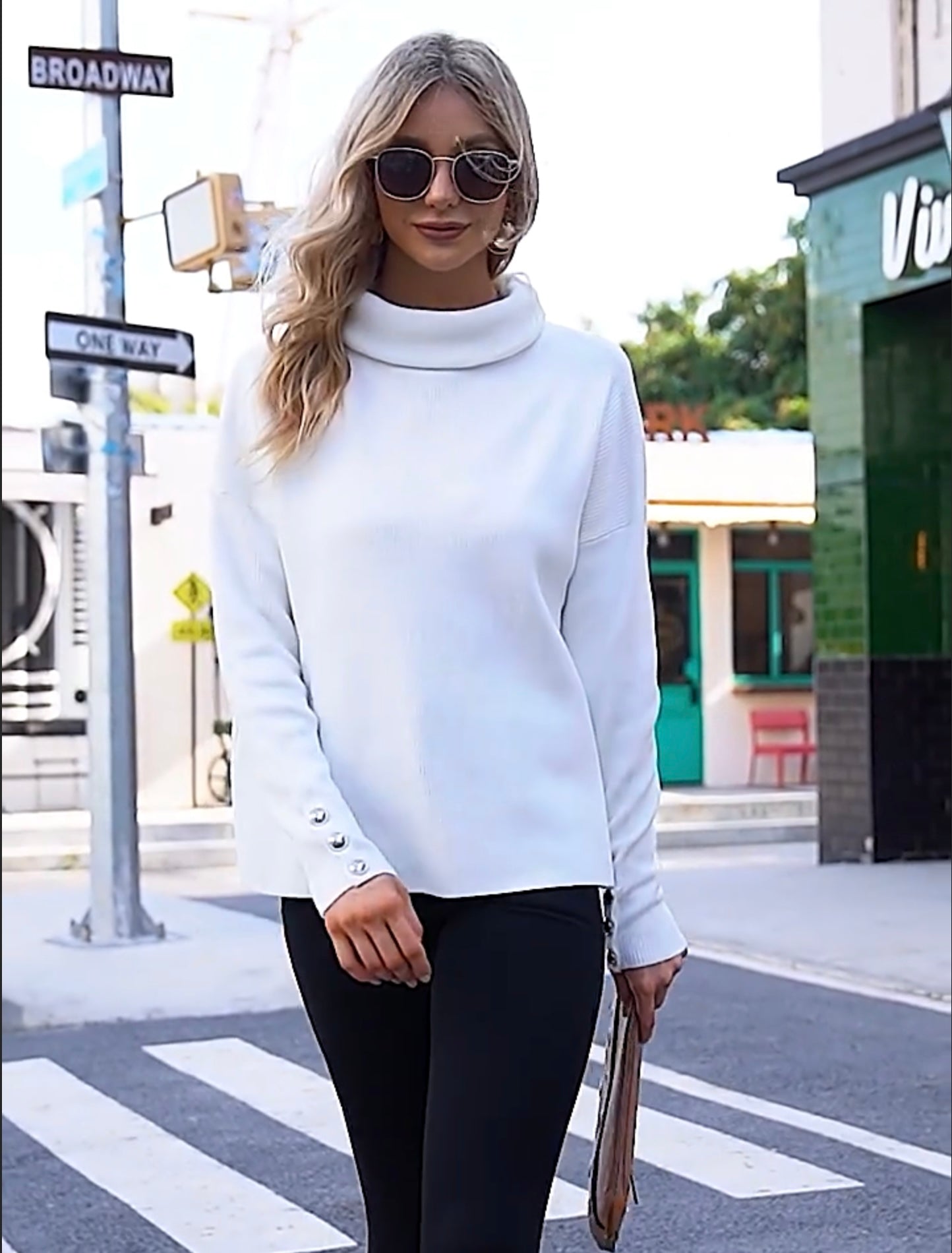 Women’s Solid Colour Turtleneck Sweater