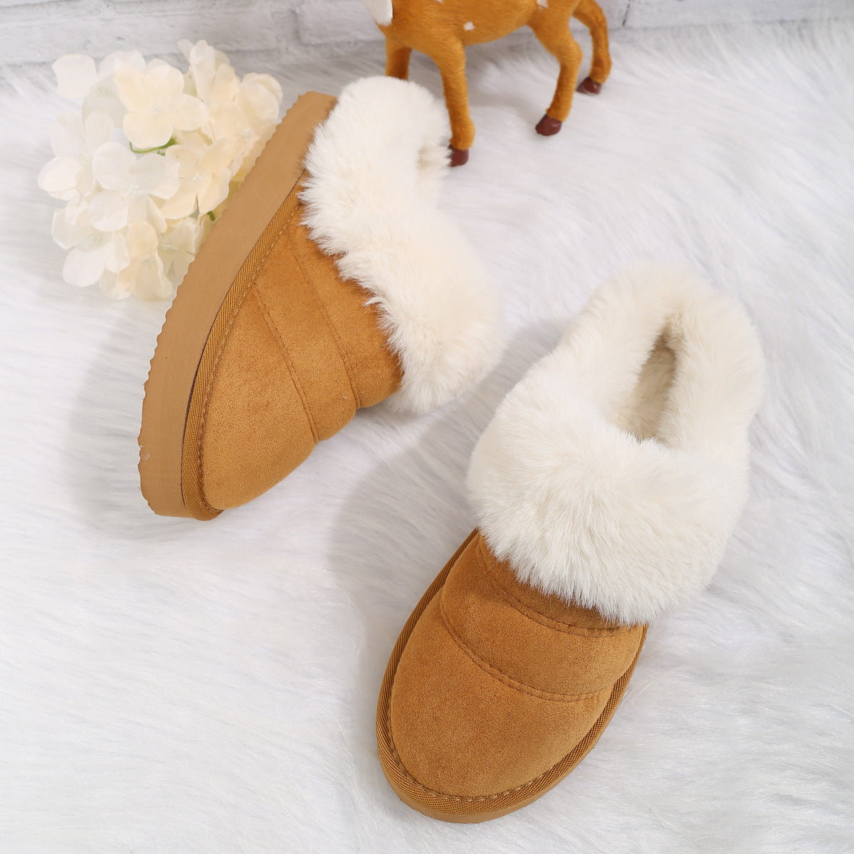 Women’s Fleece-Lined Platform Slippers