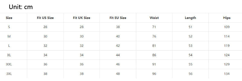 Size chart for men's Bermuda shorts ranging from size S to 3XL, indicating fit for US, UK, EU sizes, with waist, length, and hips measurements in centimeters.