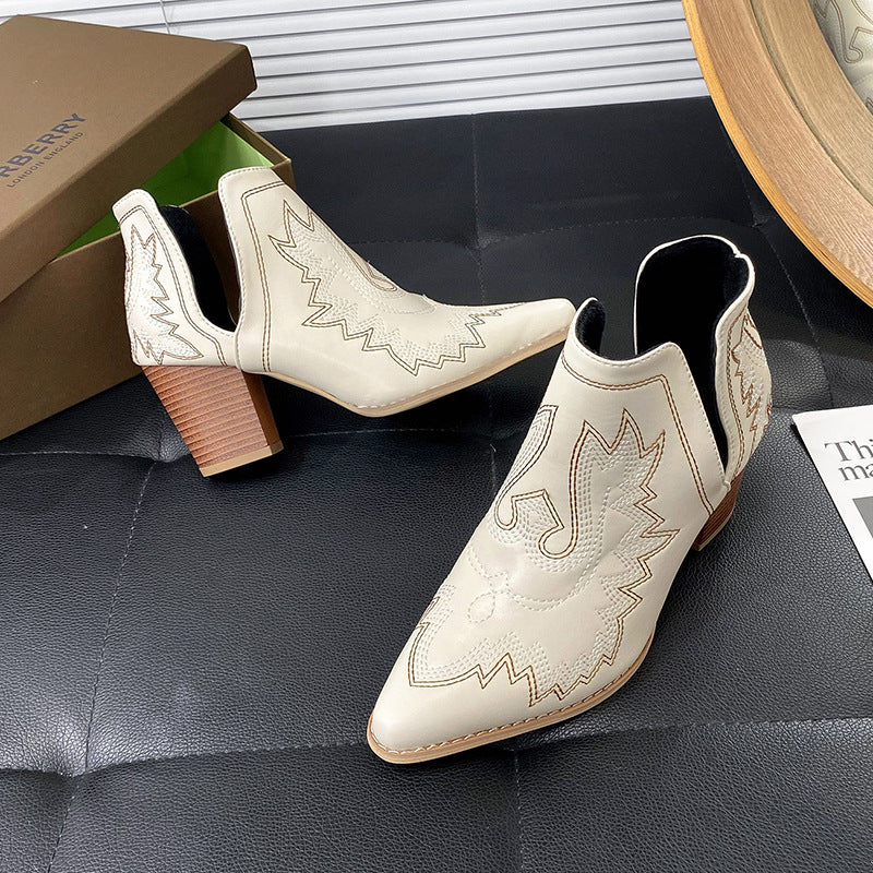 Women’s Embroidered Pointed Toe Ankle Cowboy Boots