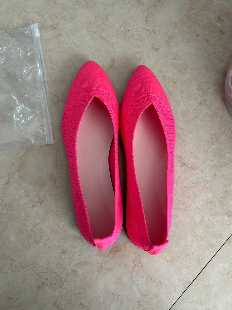 Women’s Pointed Toe Flat Sole Slip On Shoes