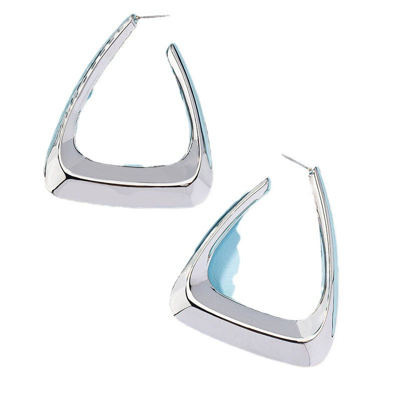 Women’s U-Shaped Metal Earrings - Wazzi's Wear