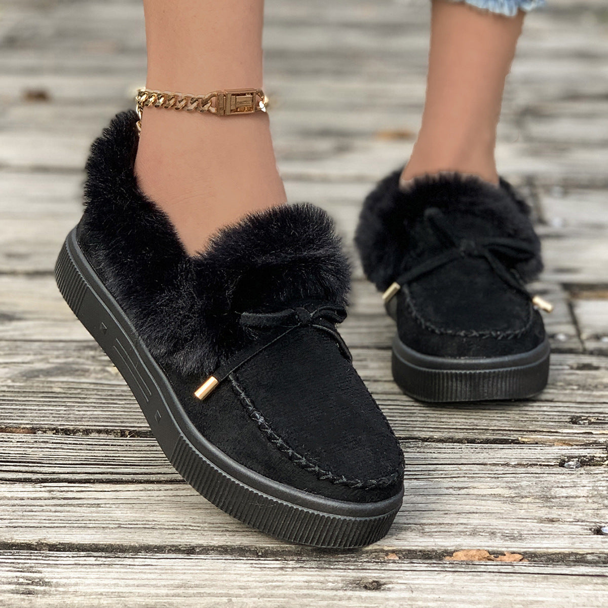 Women’s Plush Suede Platform Slippers