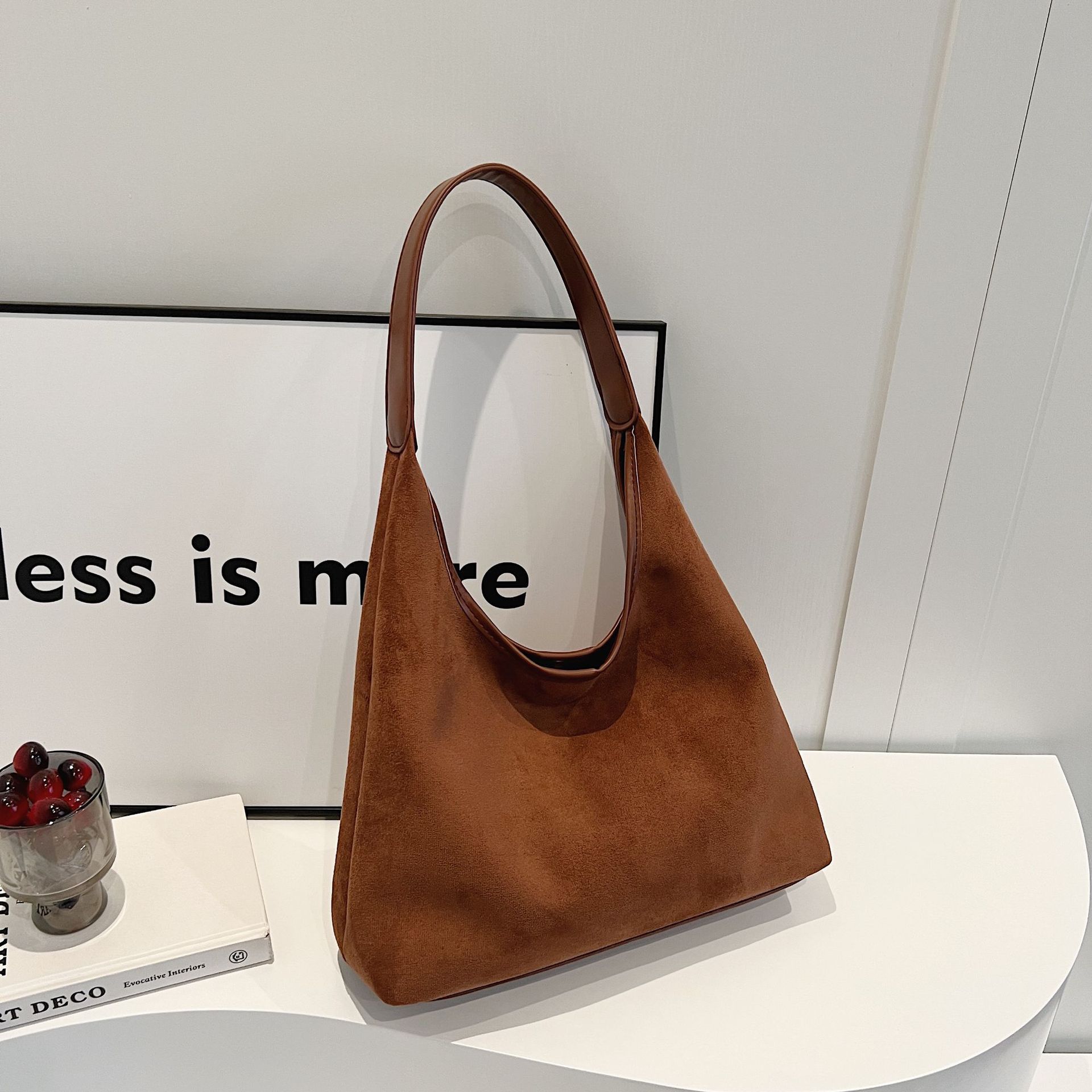 Women’s Solid Colour Suede Shoulder Bag