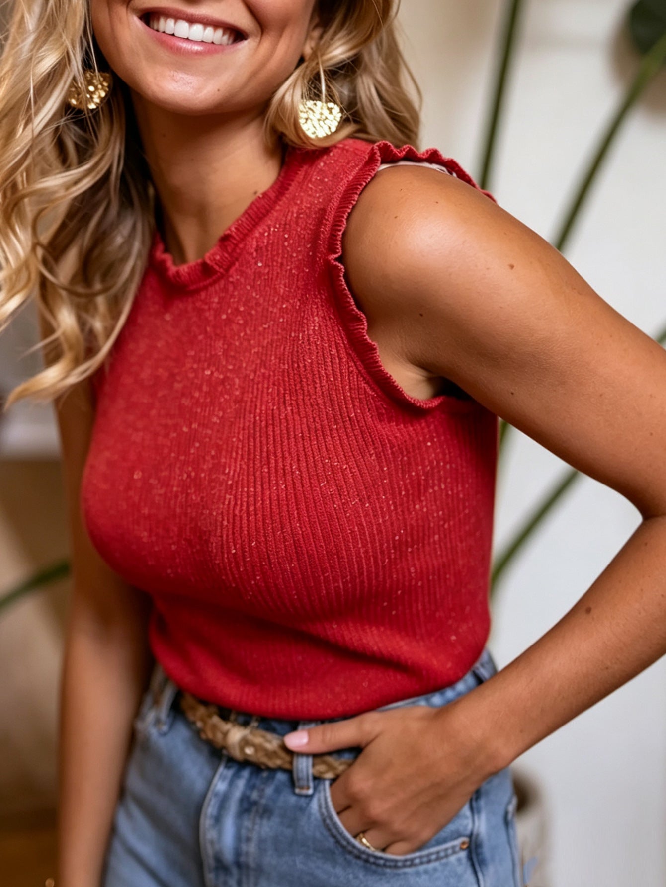Women's Crew-neck Ribbed Stretchy Sleeveless Tank Top