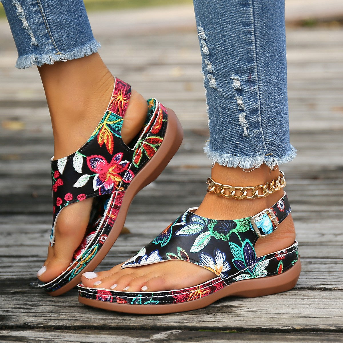 Women’s Printed Flat Heel Roman Sandals with Ankle Strap in 3 Patterns